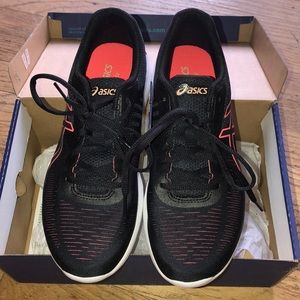 ASICS gel promesa gel sneakers